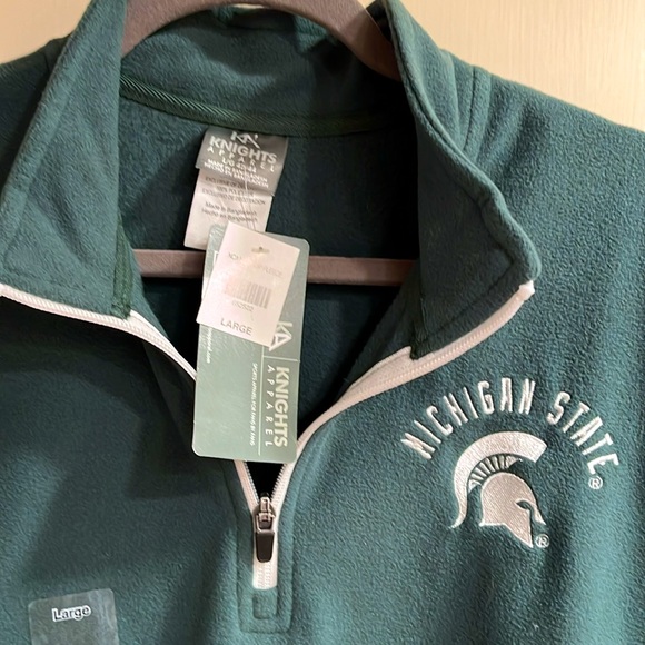NWT, Spartan fleece quarter zip size large - Picture 3 of 3